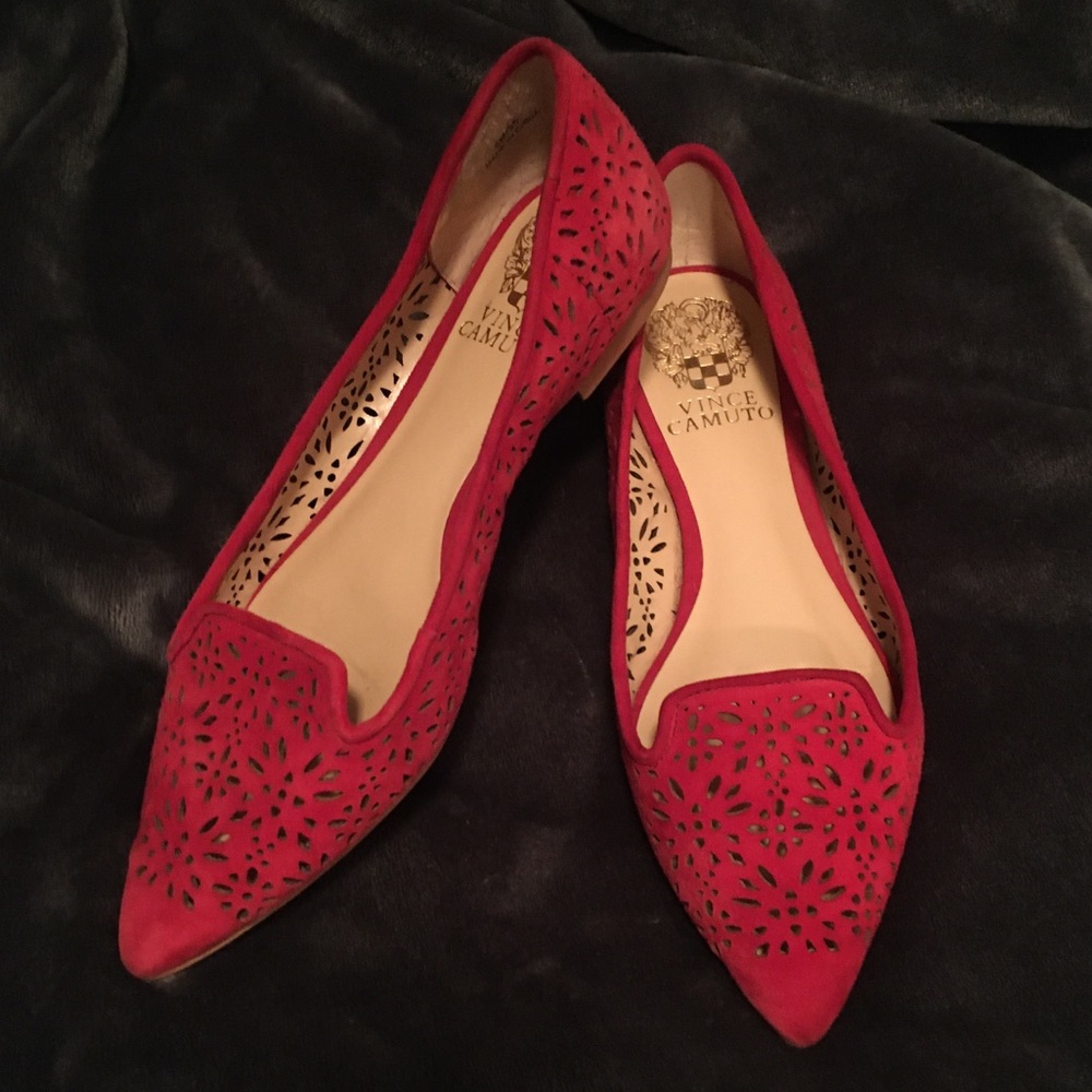 Vince Camuto Flats size 5